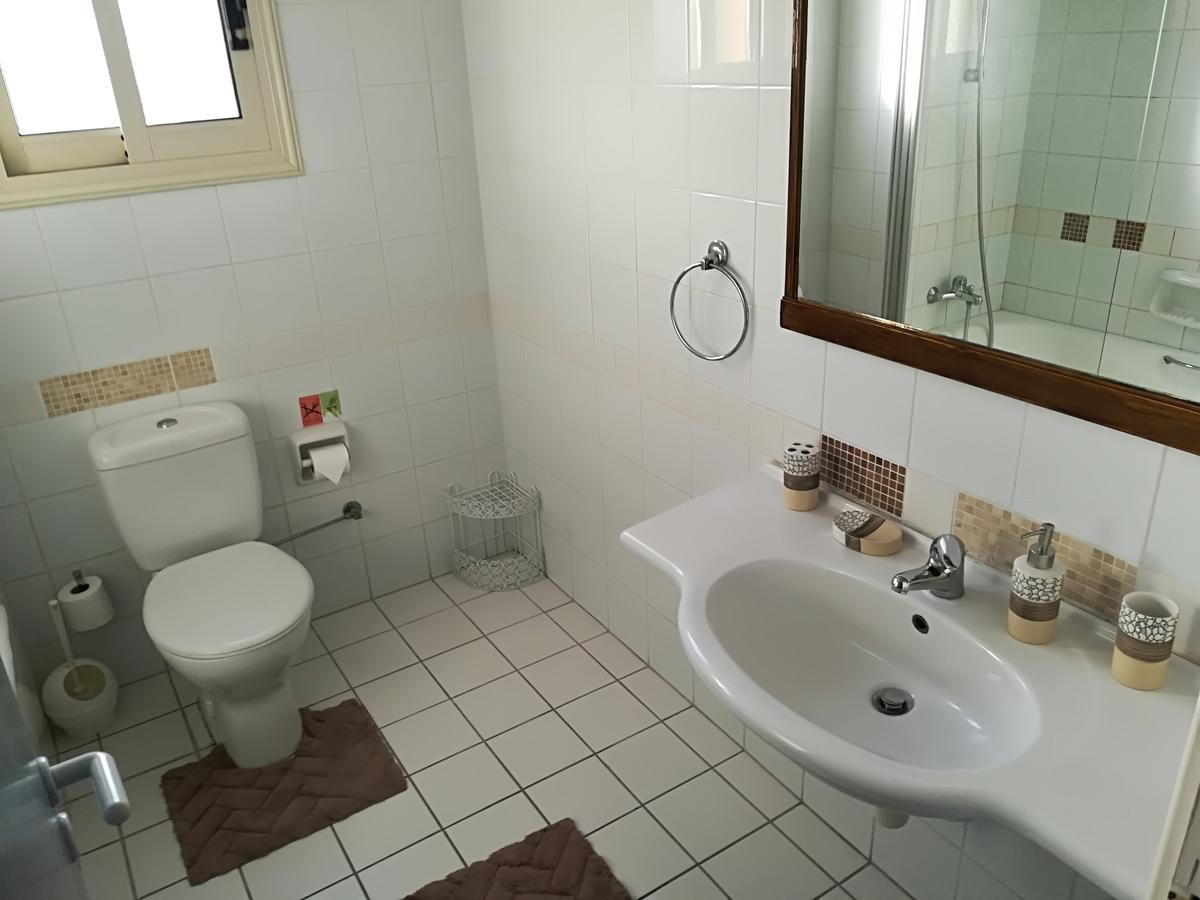 Mike'S Basilica Apartment بافوس المظهر الخارجي الصورة
