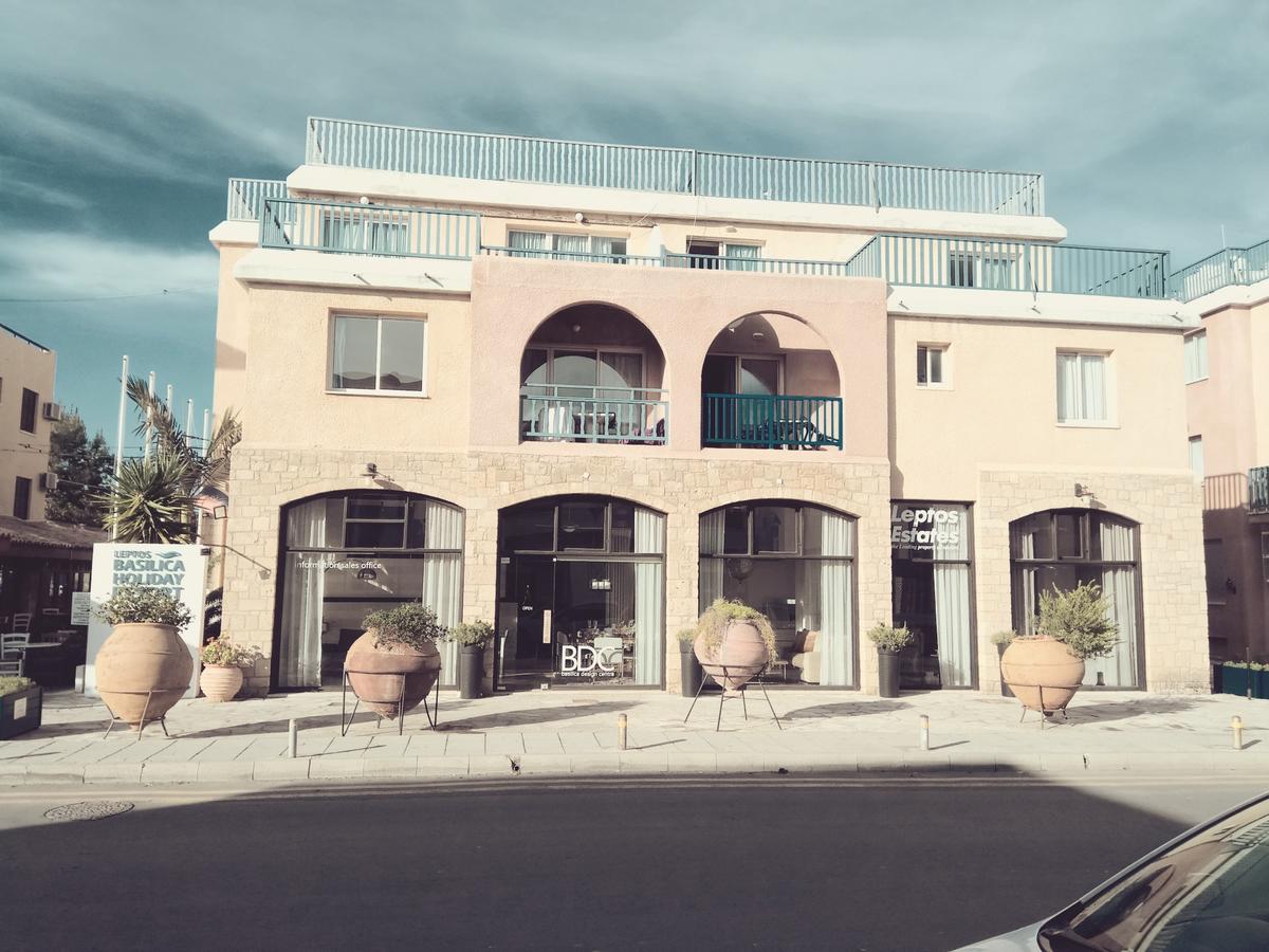 Mike'S Basilica Apartment بافوس المظهر الخارجي الصورة